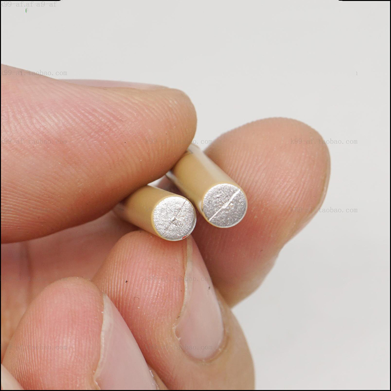 Modelli di svasatura del segna - Signal Flare Kit recensione e prezzo